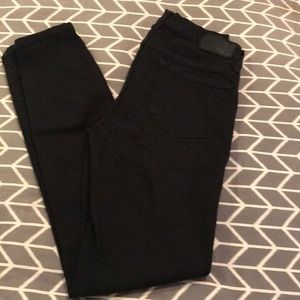 Black skinny jeans
